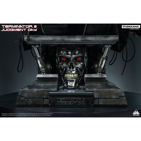 Infinity Studio - Terminator: Dark Fate - T-800 Life Size Bust