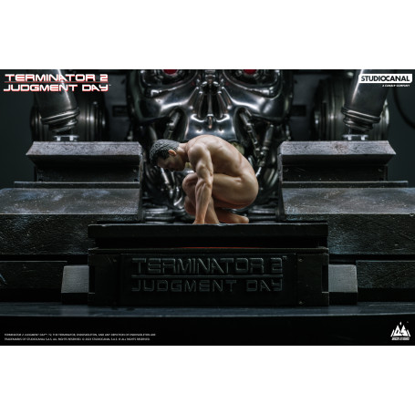Infinity Studio - Terminator: Dark Fate - T-800 Life Size Bust
