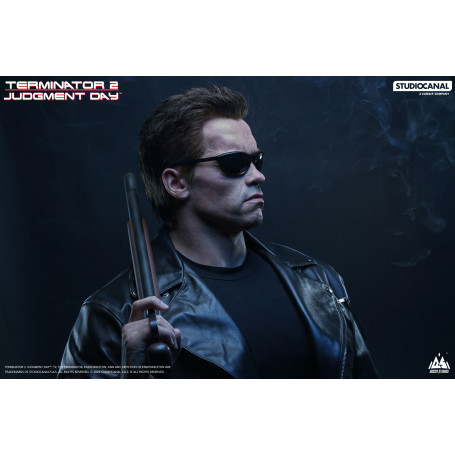 Infinity Studio - Terminator: Dark Fate - T-800 Life Size Bust