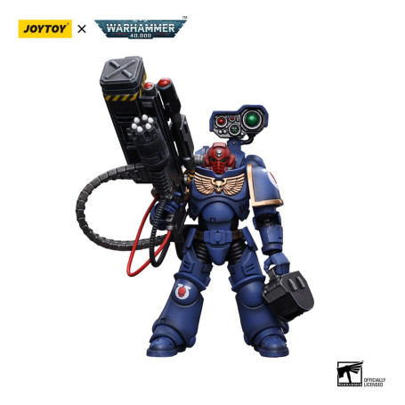 JoyToy Space Marines - Ultramarines - Desolation Sergeant with Vengor Launcher 1/18