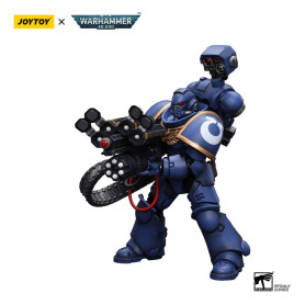 JoyToy Space Marines - Ultramarines - Desolation Marine with Castellan Launcher (Superfrag) 1/18