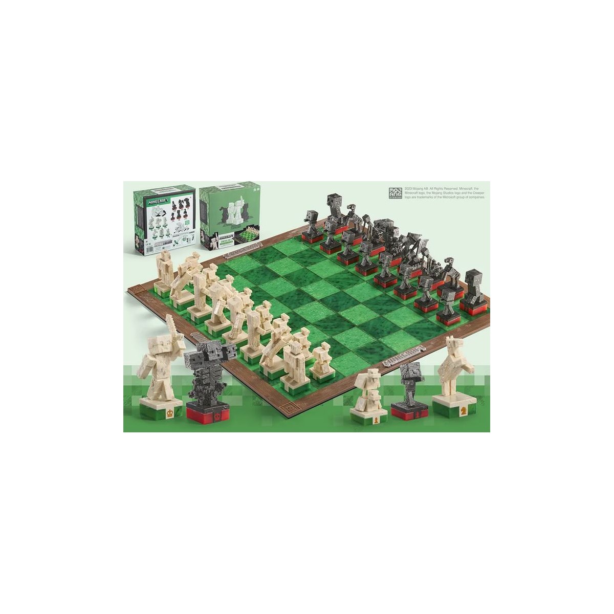 Noble Collection - Surface Heroes VS Monsters chess game - Minecraft