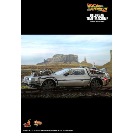 Hot Toys - Back to the Future 3 1/6 Delorean - BTTF3