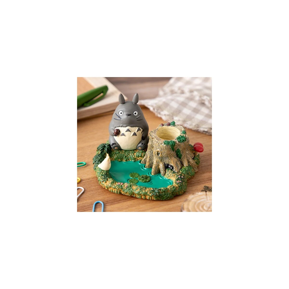 Ensky - Totoro pencil pot by the pond - My Neighbor Totoro - Maison Ghibli