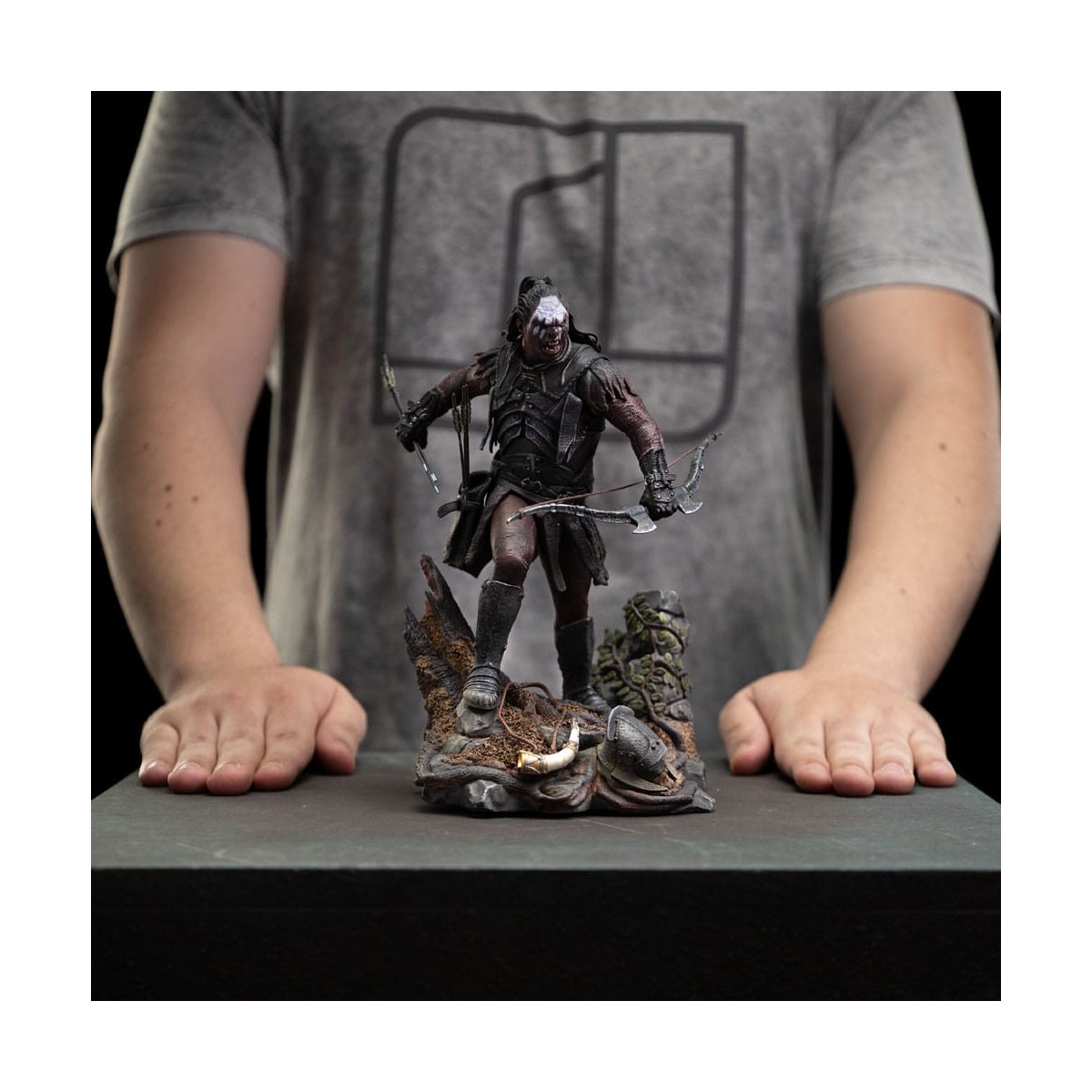 Iron Studios - Lurtz, Uruk-Hai Leader - Lord of the Rings - LOTR BDS Art Scale 1/10