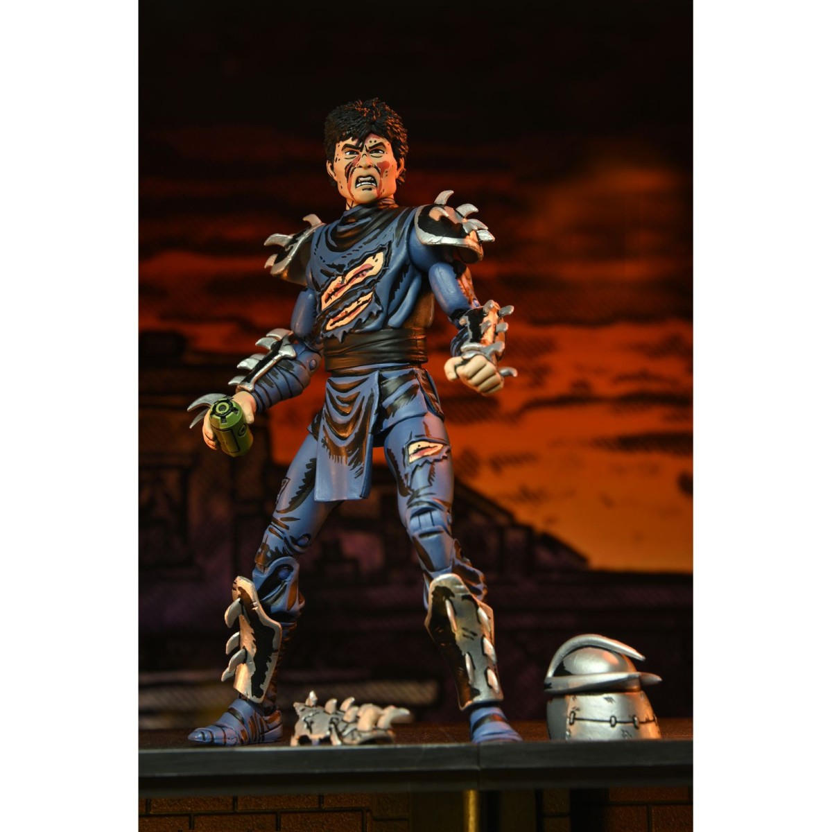 NECA - Mirage Comics - BATTLE DAMAGED SHREDDER - TMNT - Teenage Mutant Ninja Turtles
