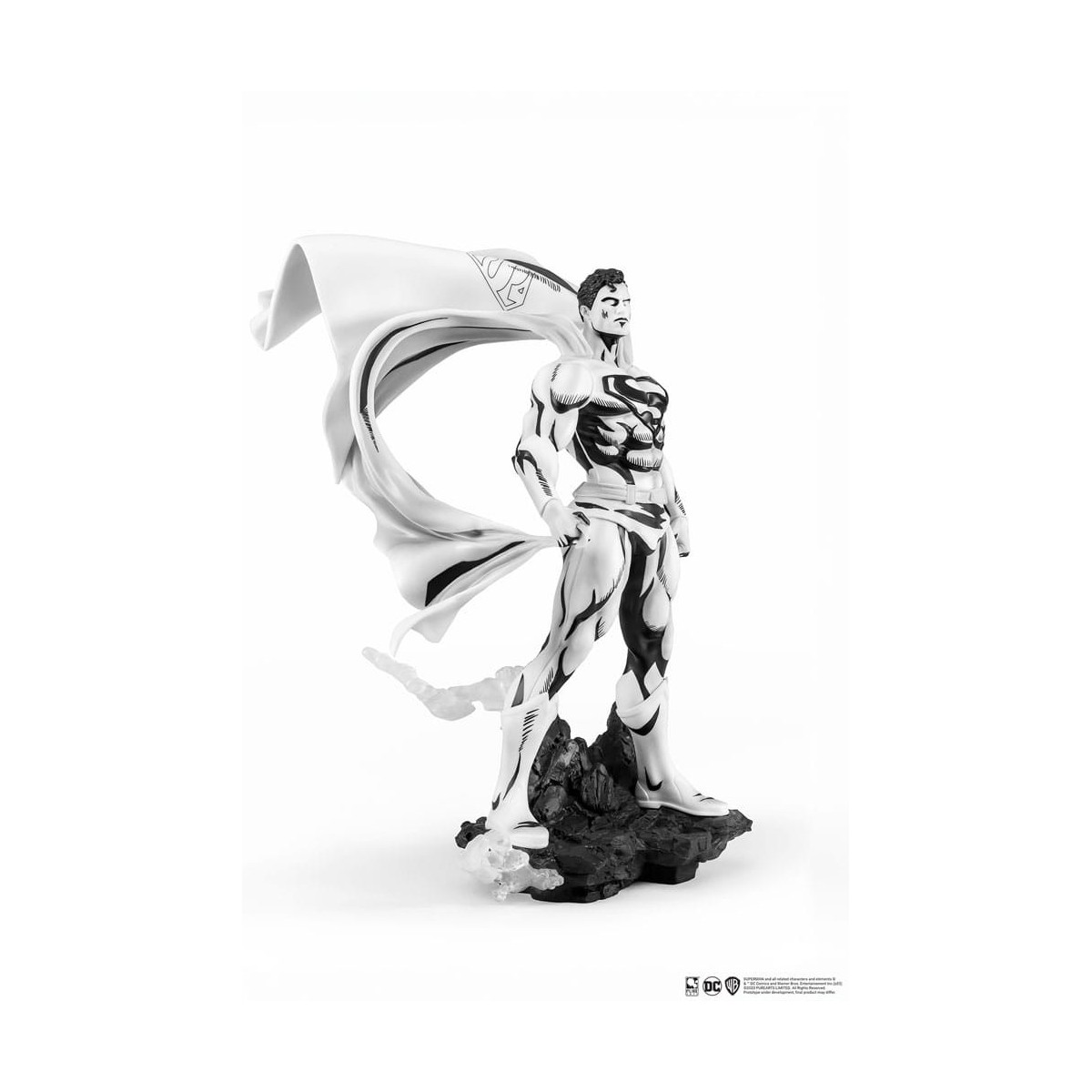 Pure Arts - PX Statuette - Superman Black & White Version 1/8