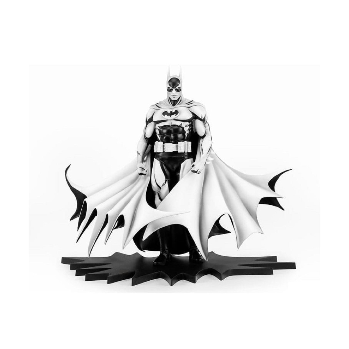 Pure Arts - PX Statuette - Batman Black & White Version 1/8