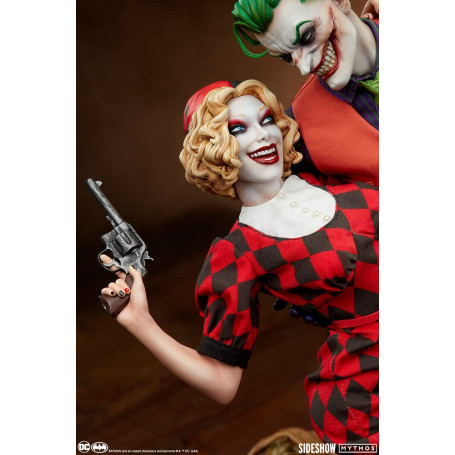 Sideshow DC Comics Mythos - The Joker and Harley Quinn: Lawless Love