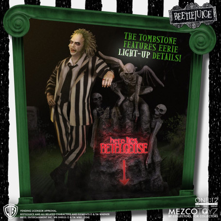 Mezco One 12 - Beetlejuice Deluxe Edition