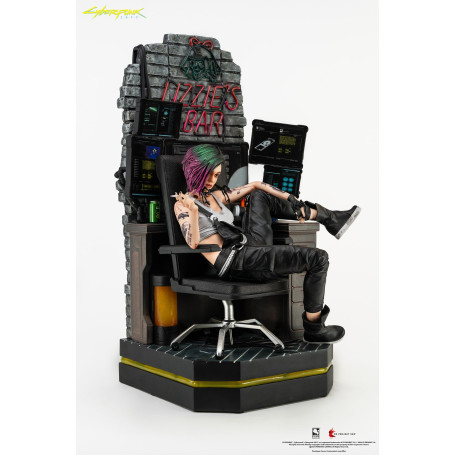 Pure Arts - Judy Alvarez 1/4 Statue - Cyberpunk 2077