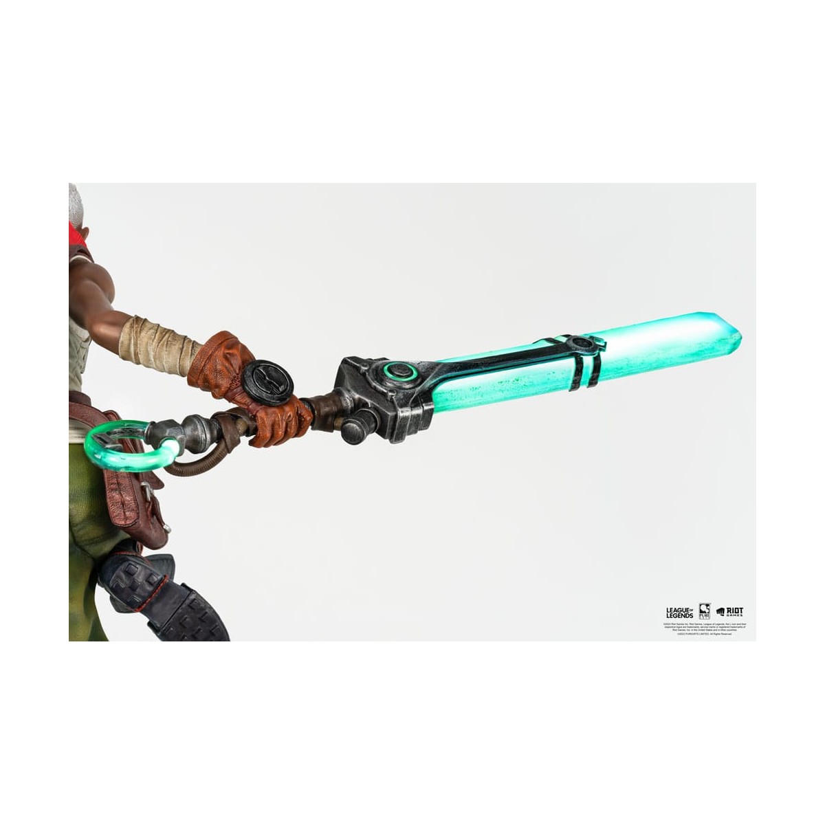 Pure Arts - League of Legends Ekko 1/4 Scale Statue
