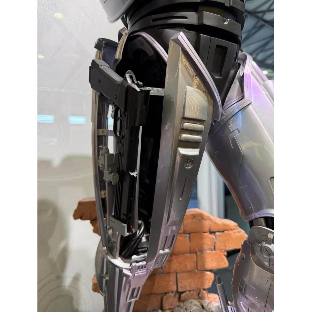 Infinity Studio - Robocop 1/2 Scale Statue Premium Version