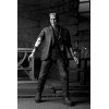 NECA - Ultimate Frankenstein's Monster (Bride of Frankenstein) Black & White Version - Universal Monsters