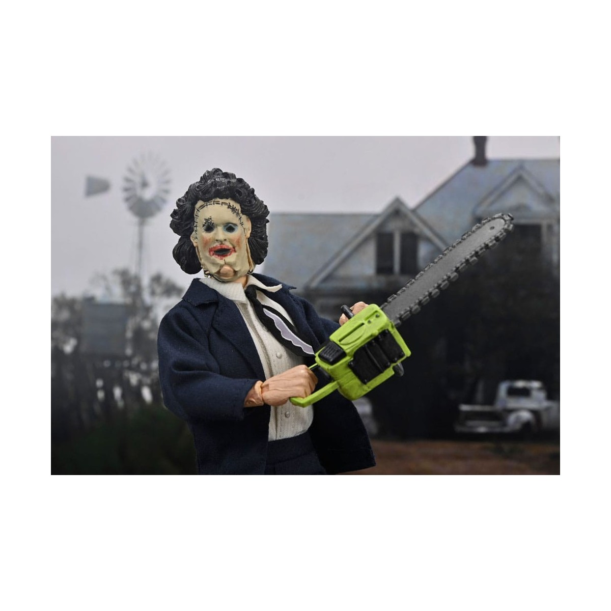 Neca Texas Chainsaw Massacre - Clothed Leatherface (Pretty Woman Mask) 50th Anniversary