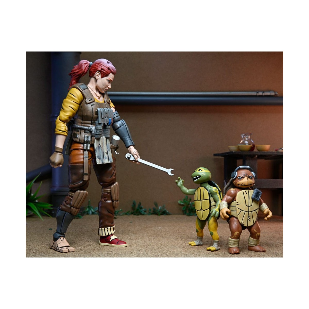 NECA - IDW Comics - Grammy April with Baby Yi & Moja - The Last Ronin The Lost Years - TMNT