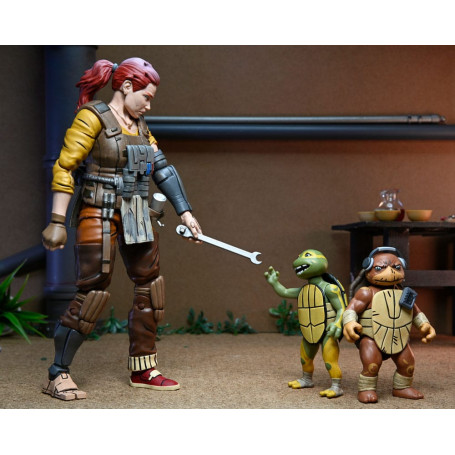 NECA - IDW Comics - Grammy April with Baby Yi & Moja - The Last Ronin The Lost Years - TMNT
