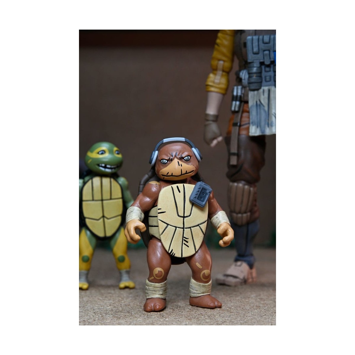 NECA - IDW Comics - Grammy April with Baby Yi & Moja - The Last Ronin The Lost Years - TMNT