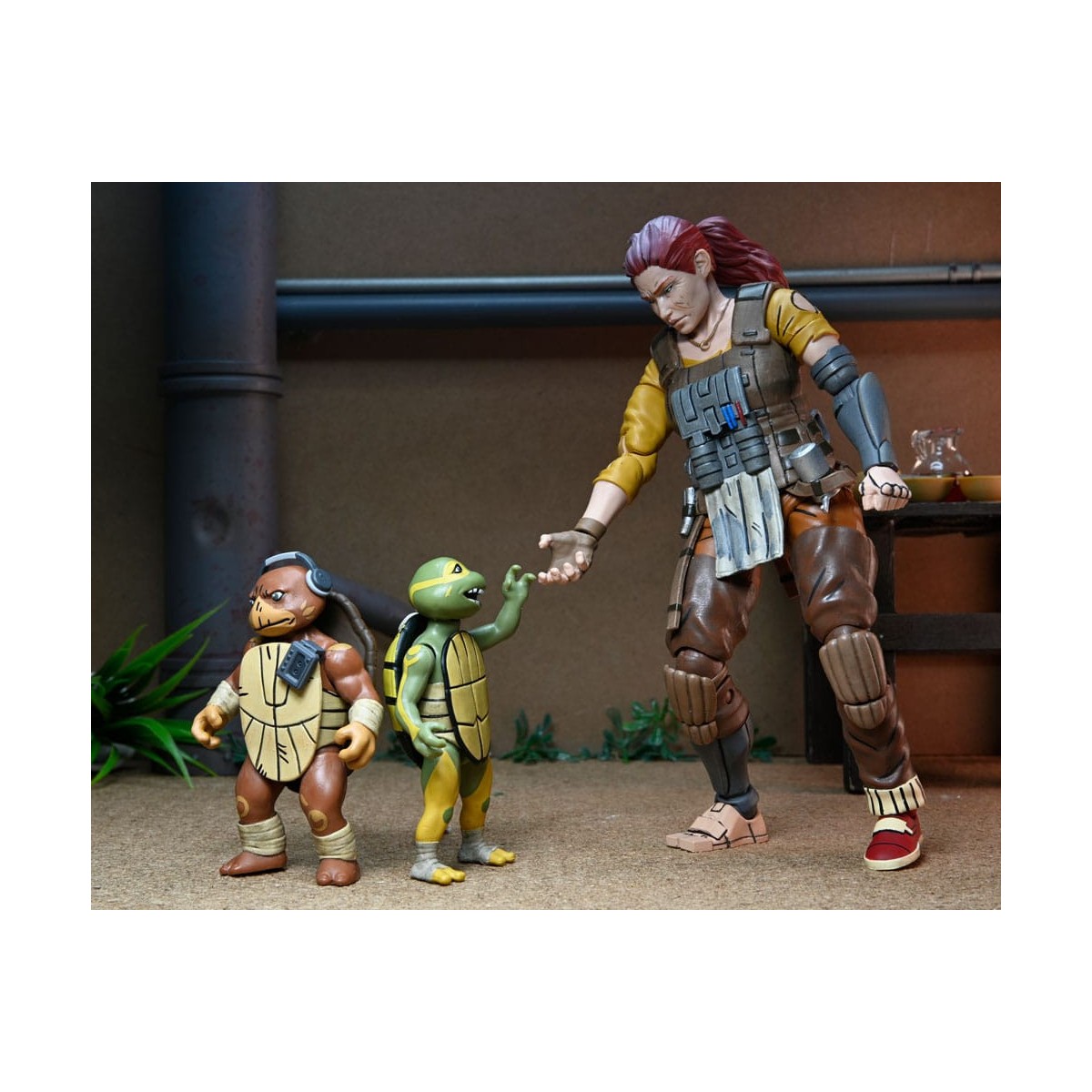 NECA - IDW Comics - Grammy April with Baby Yi & Moja - The Last Ronin The Lost Years - TMNT
