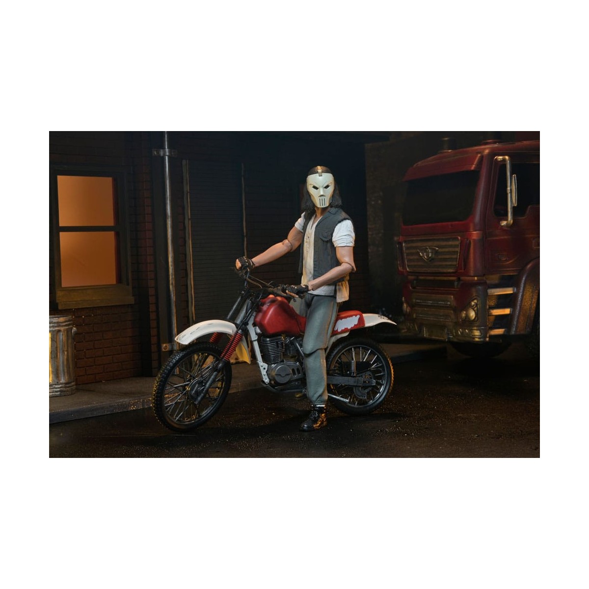 Neca - TMNT - Casey Jones with Dirt Bike - Teenage Mutant Ninja Turtles - Teenage Mutant Ninja Turtles - The Movie