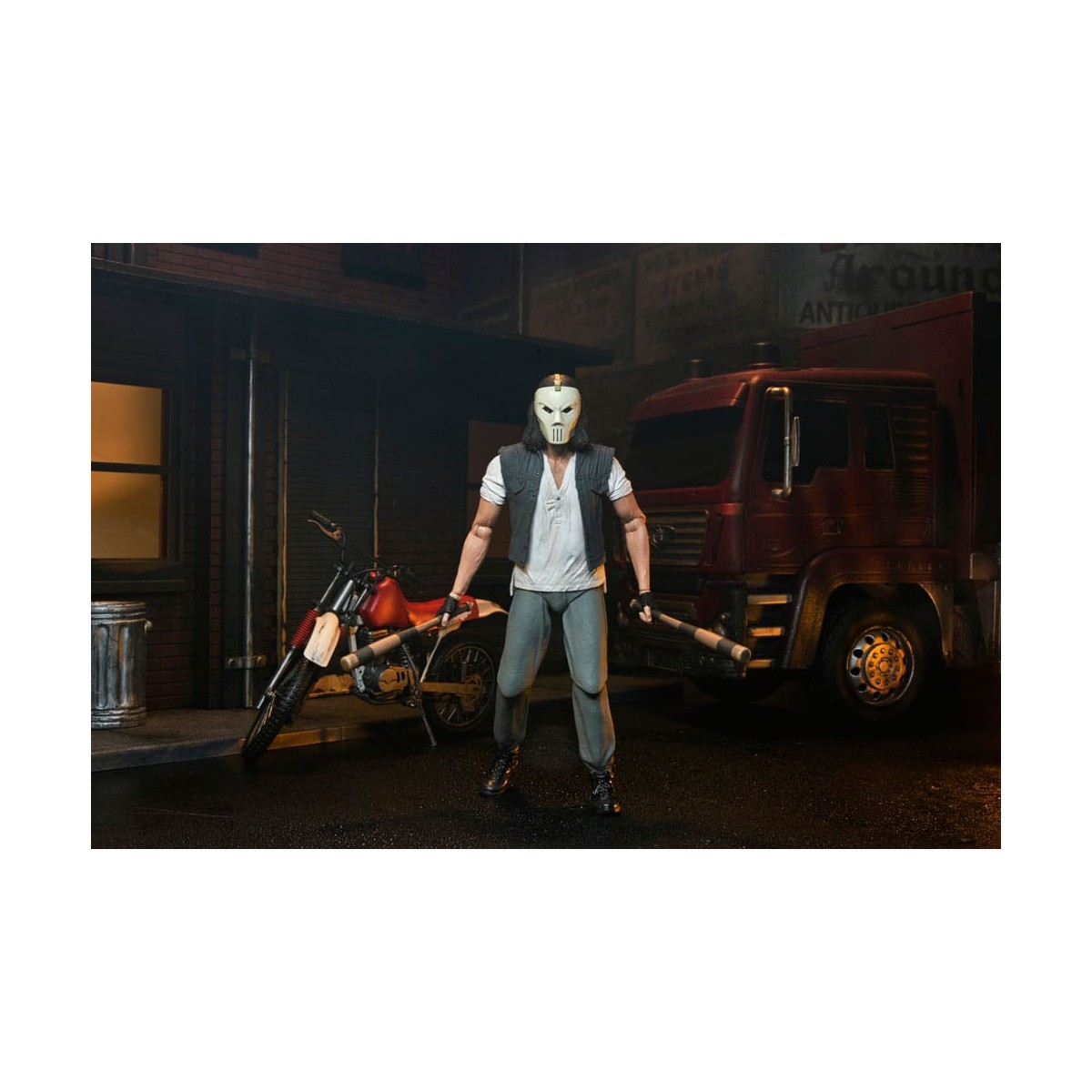 Neca - TMNT - Casey Jones with Dirt Bike - Teenage Mutant Ninja Turtles - Teenage Mutant Ninja Turtles - The Movie