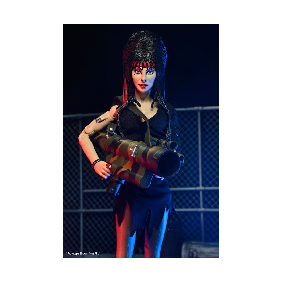 Neca - Elvira Mistress of the Dark - Commando Elvira - Retro Cloth