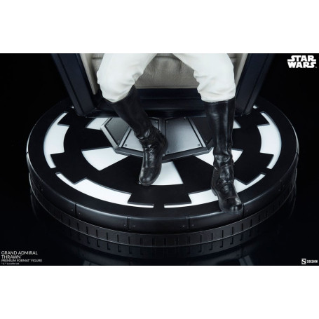 Sideshow Star Wars Grand Admiral Thrawn Premium Format 1/4