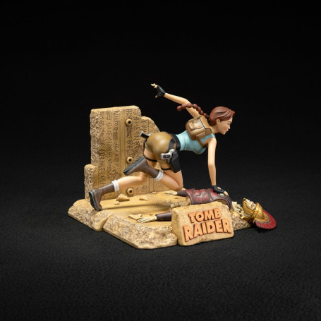Dark Horse - Tomb Raider - Lara Croft Classic Era 1996