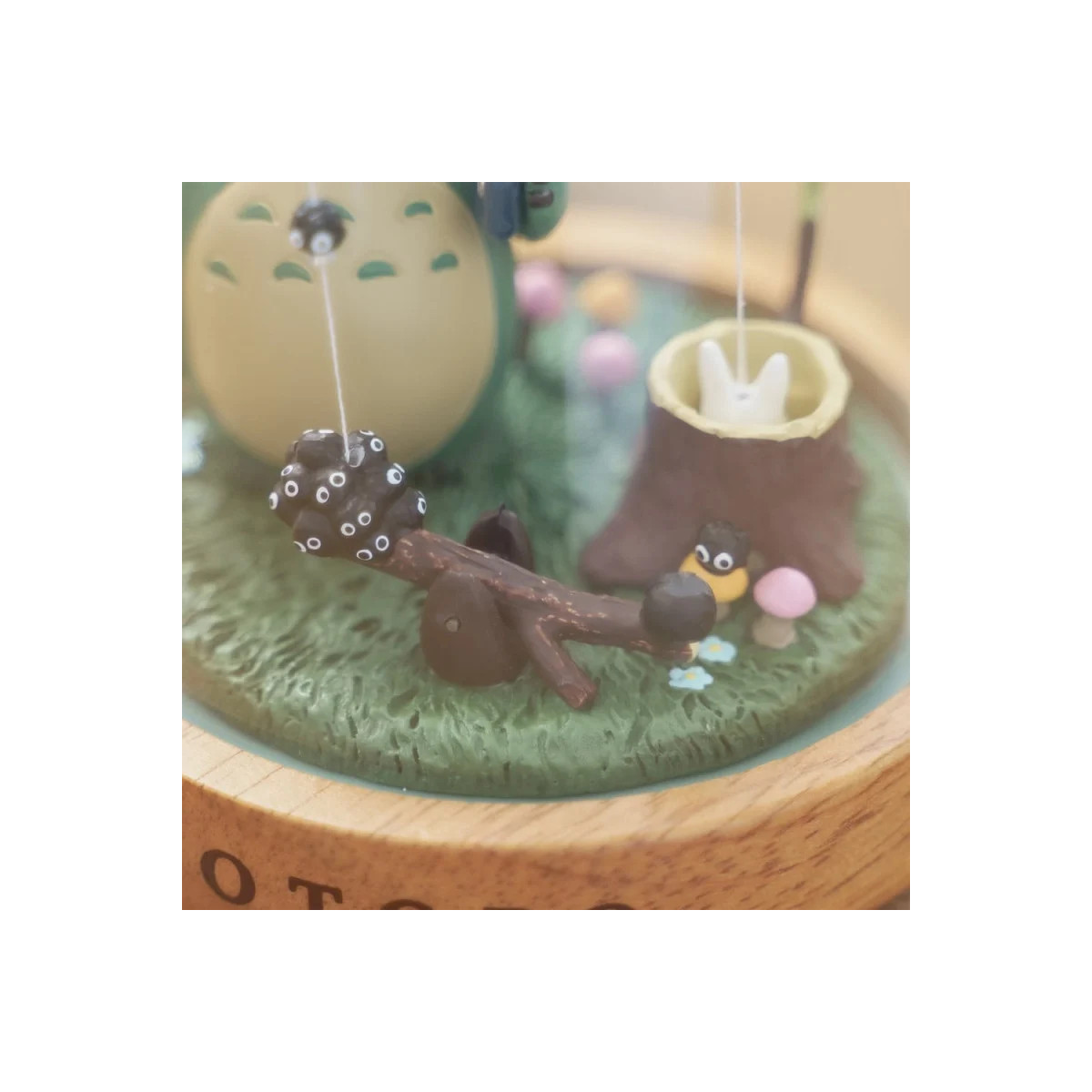 Benelic - My Neighbor Totoro - Totoro Puppet Music Box