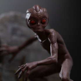 Iron Studios - I want to Believe - E.T. Varginha 1/10 BDS Art Scale