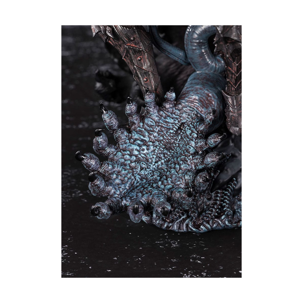 Bandai Tamashii - Guts Berserker Armor - Figuarts Zero Metal Touch - Berserk