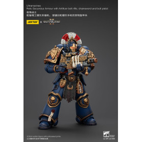JoyToy - Space Marines II - Ultramarines Relic Secundus Armour with Artificer Bolt Rifle Chainsword and Bolt Pistol 1/18