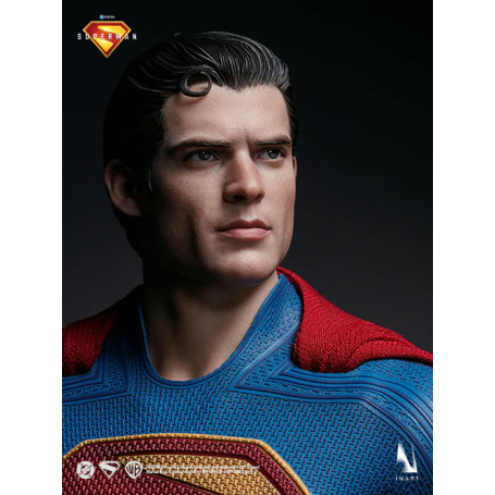 INART - Superman 1/6 Scale Collectible Figure - Superman (2025)