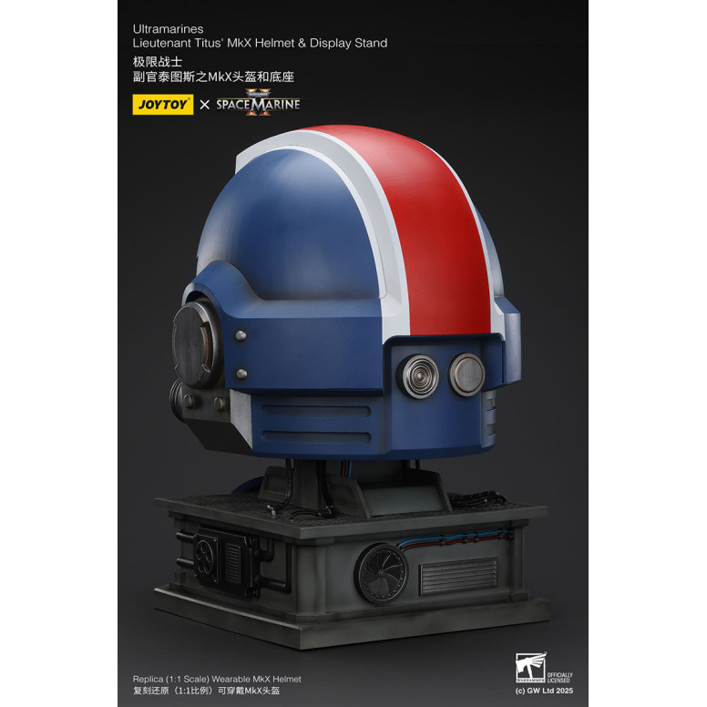 JoyToy - Space Marines II - Ultramarines Lieutenant Titus' MkX Helmet display-stand-11