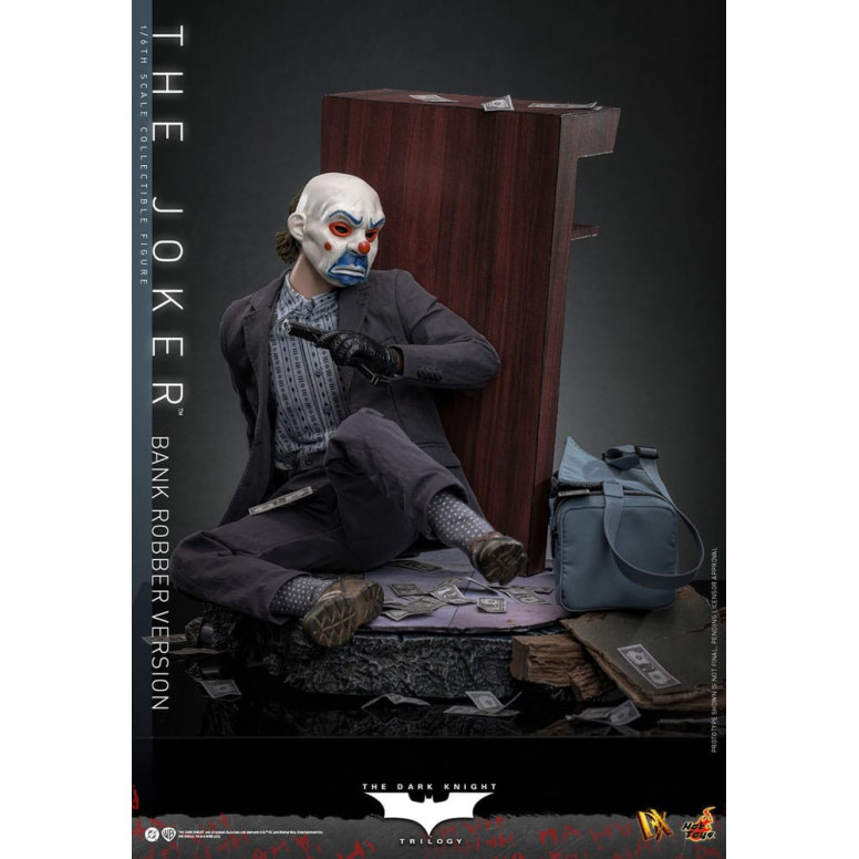 Hot Toys - The Dark Knight - The Joker (Bank Robber Version) MMS 1/6