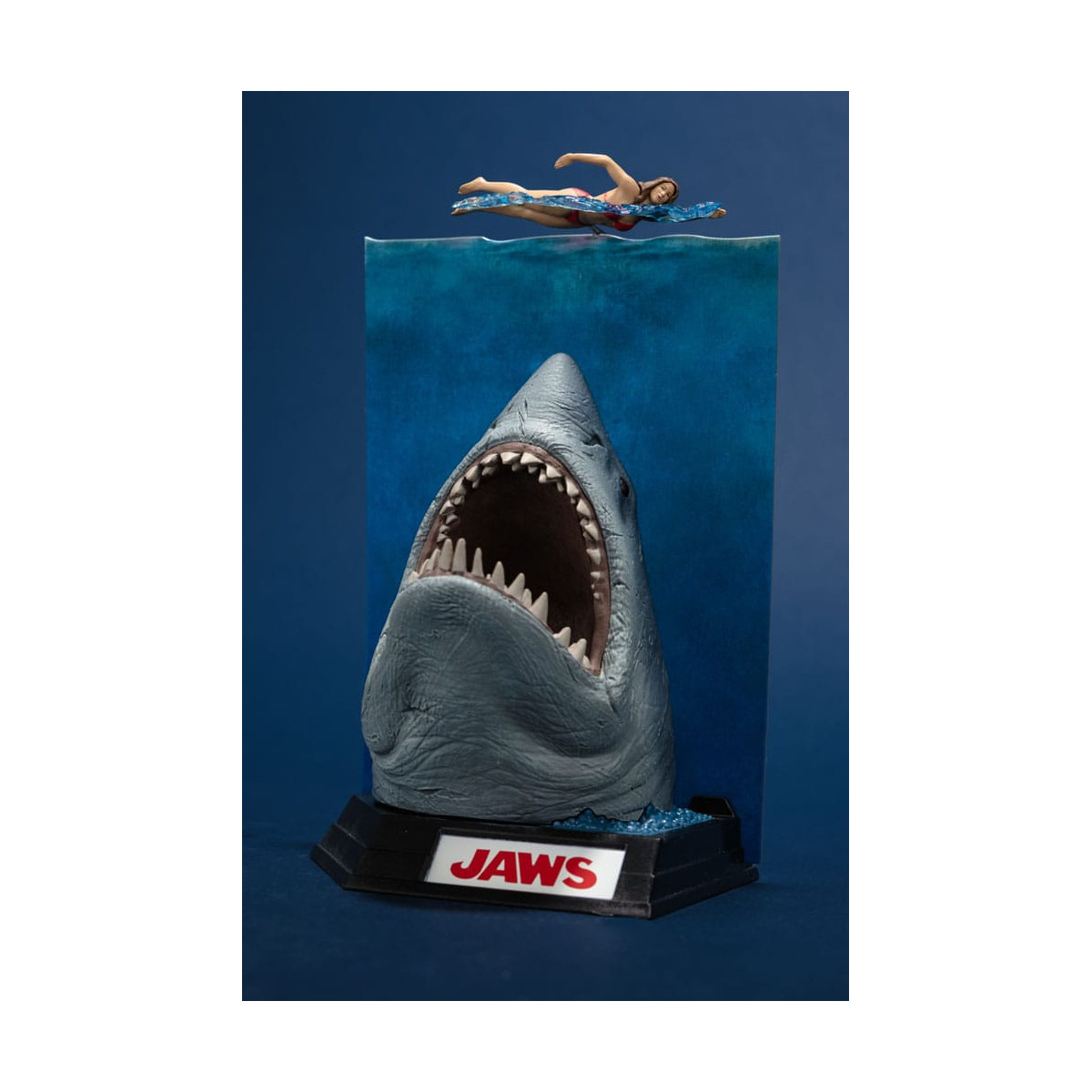 Mc Farlane - Movie Maniacs Jaws (50th Anniversary) - Jaws