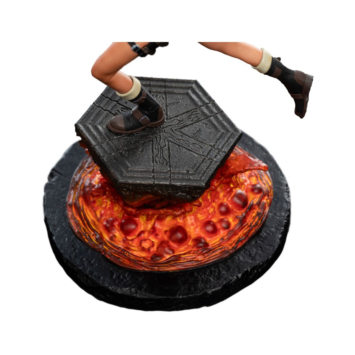 Weta Tomb Raider - Lara Croft: The Sanctuary of Flame