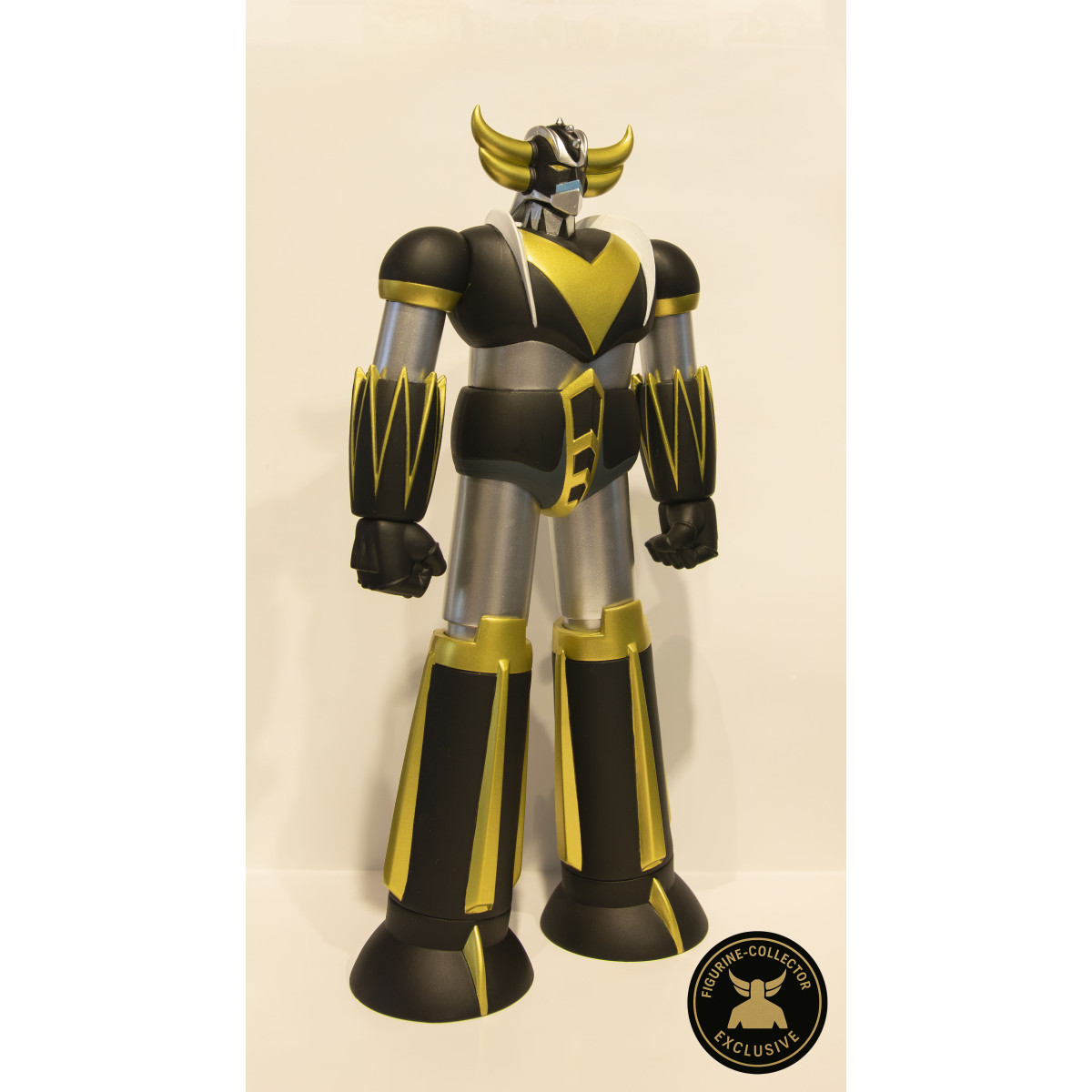 HL Pro - Goldorak Black & Gold Exclusive Figurine-Collector - Jumbo Machinder - Shogun Warrior Ufo Robot Grendizer
