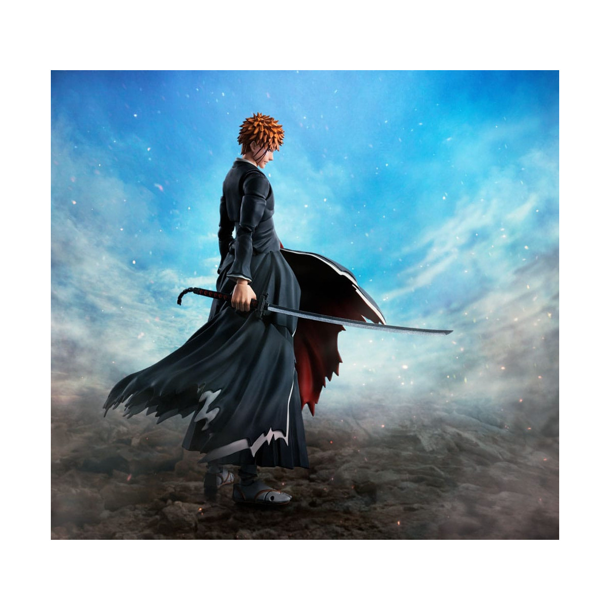 Tamashii Bandai - ICHIGO KUROSAKI GETSUGATENSHO - BLEACH 1000 YEAR BLOOD WAR - SH Figuarts SHF