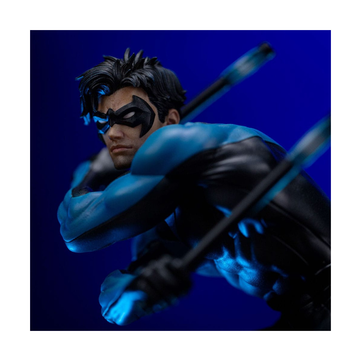 Iron Studios - DC Comics - Nightwing Art Scale Art Scale 1/10