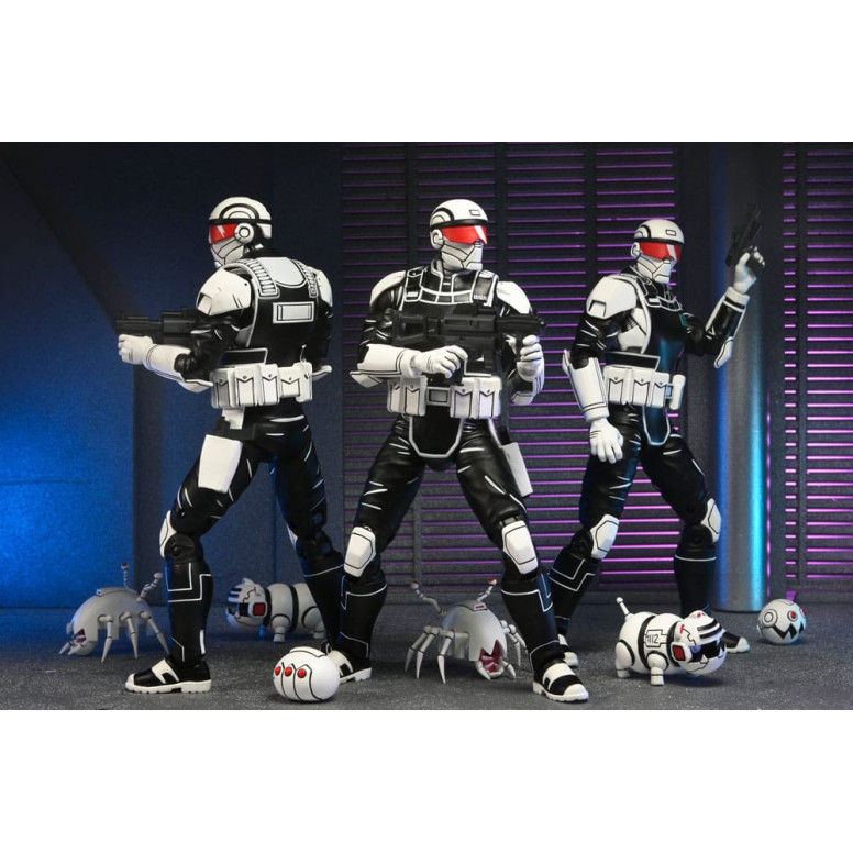 NECA - IDW Comics - Synja Commando with Mousers - The Last Ronin - TMNT