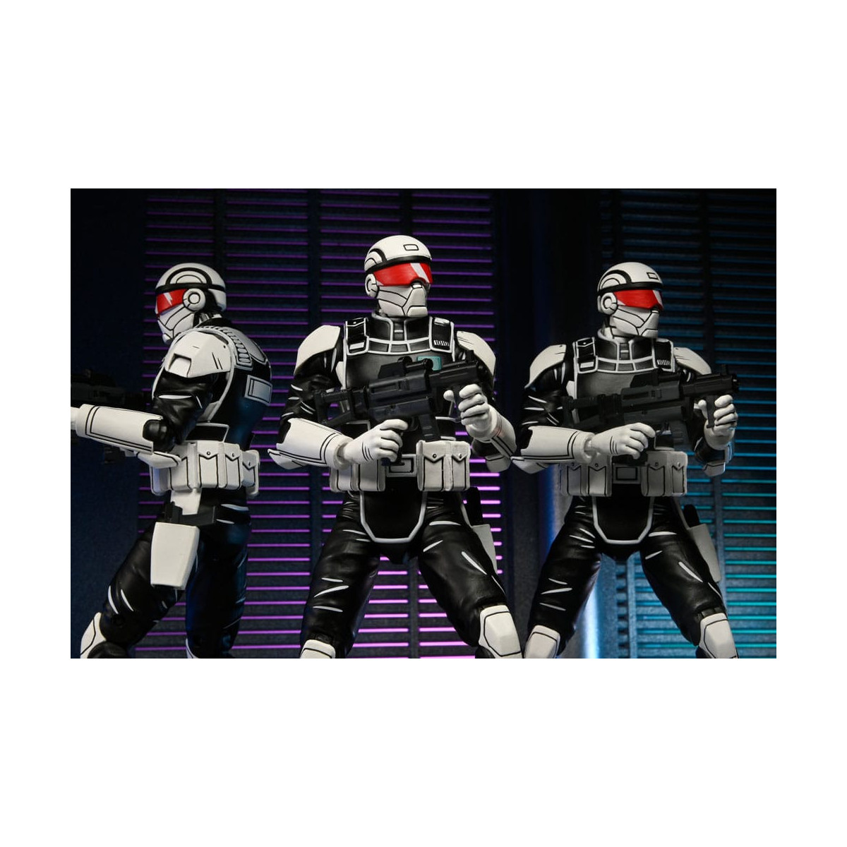 NECA - IDW Comics - Synja Commando with Mousers - The Last Ronin - TMNT