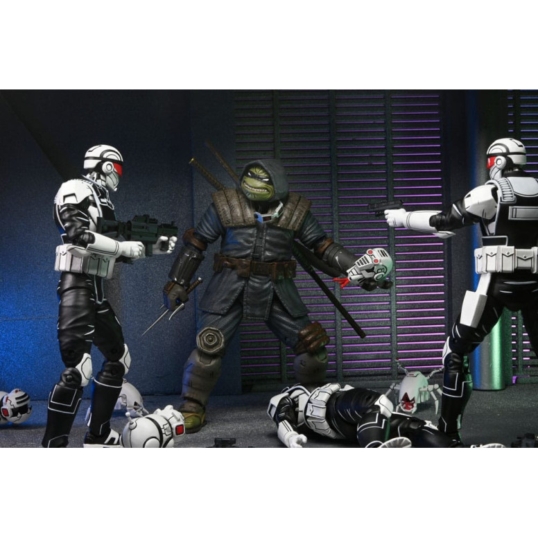 NECA - IDW Comics - Synja Commando with Mousers - The Last Ronin - TMNT