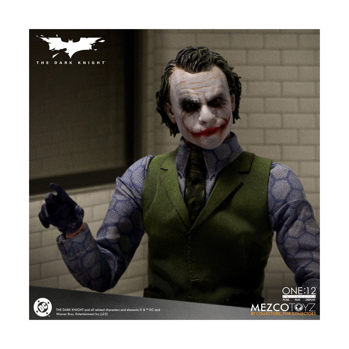 Mezco One 12 - Batman The Dark Knight - The Joker - DC Comics