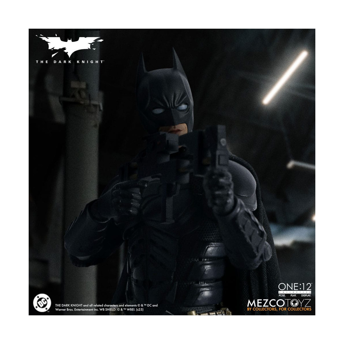Mezco One 12 - The Dark Knight - BATMAN - DC Comics