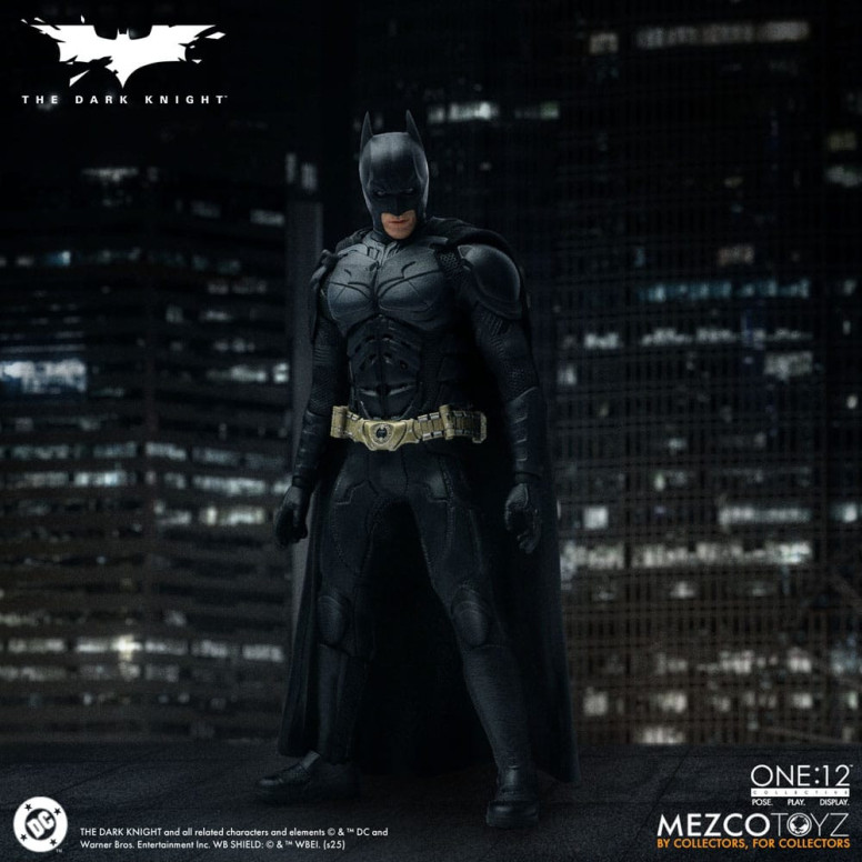 Mezco One 12 - The Dark Knight - BATMAN - DC Comics
