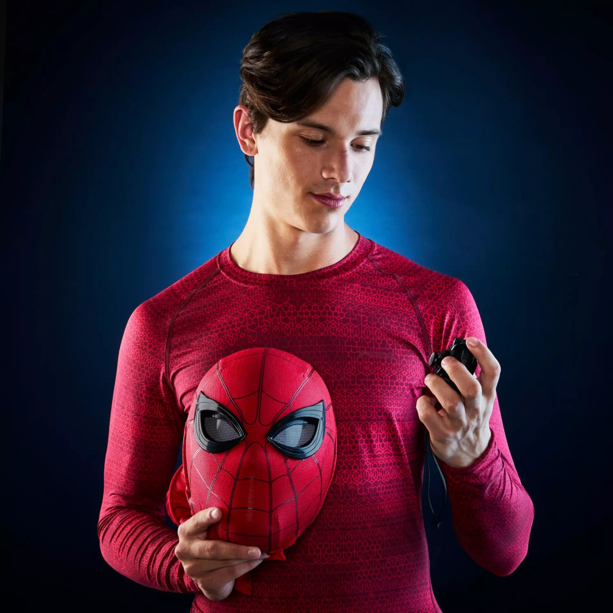 Hasbro - Spider-Man 1/1 electronic expressive mask - Marvel Legends Series