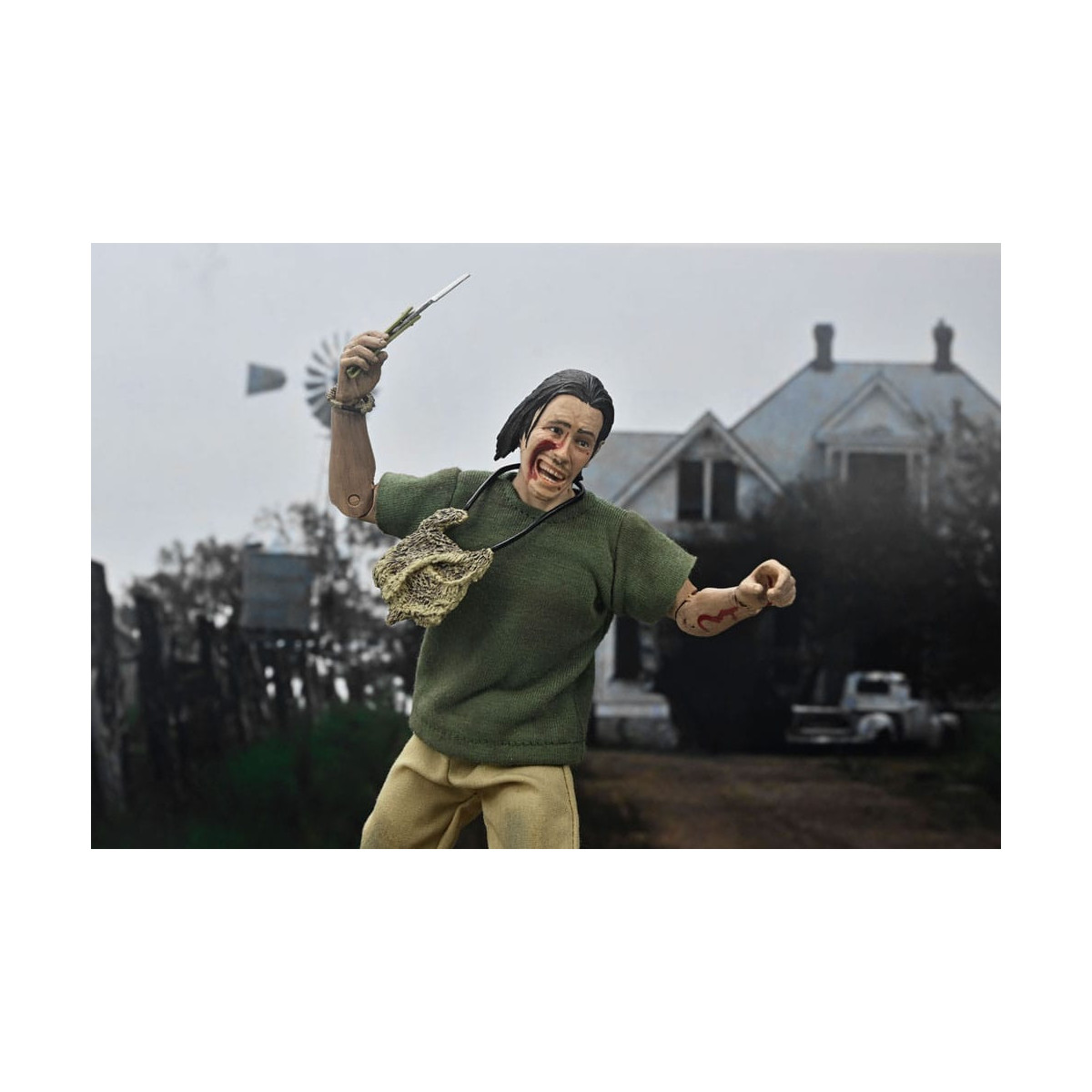 Neca Texas Chainsaw Massacre - Clothed The Hitchhiker 50th Anniversary