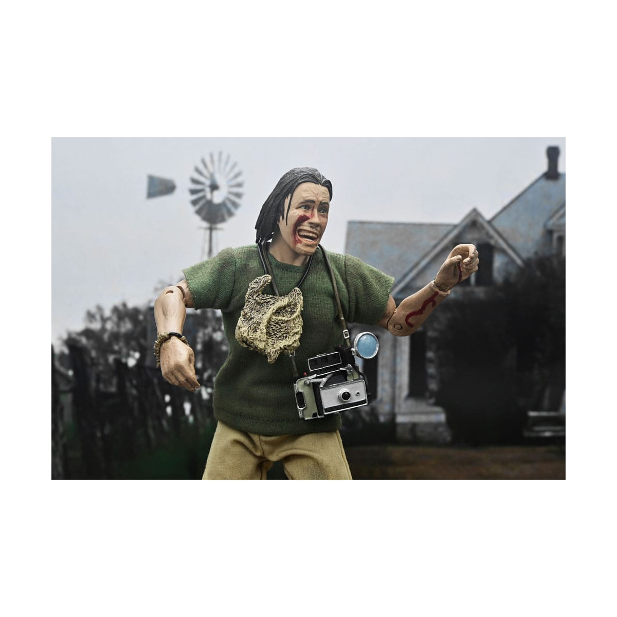 Neca Texas Chainsaw Massacre - Clothed The Hitchhiker 50th Anniversary