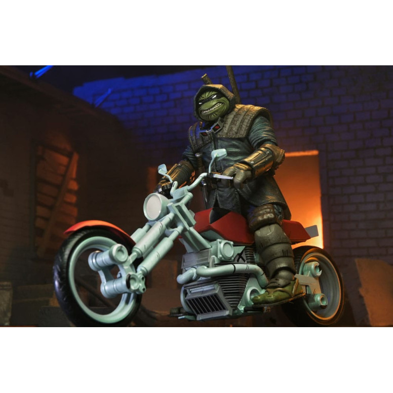NECA - IDW Comics - Casey Marie with Last Ronin Motorcycle - The Last Ronin The Lost Years- TMNT
